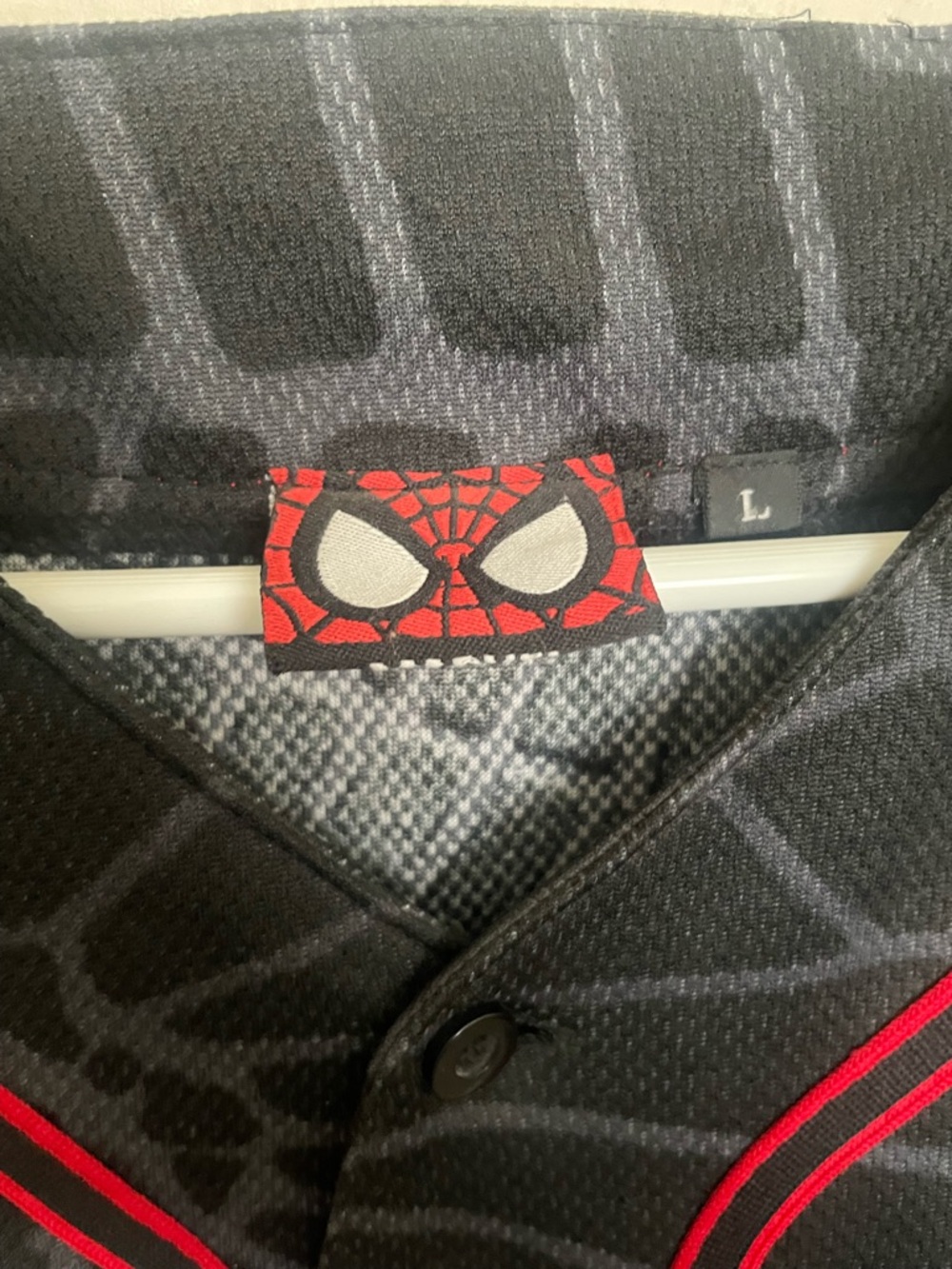 Vintage 2002 Marvel Spider-Man Baseball Jersey - Picture 4 of 9
